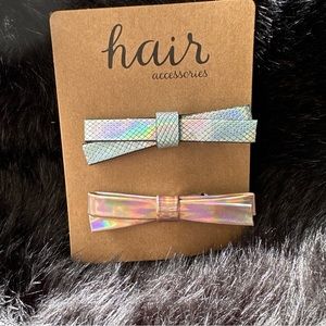 2 Piece Hair Bow Clips Snake Skin Hologram and Pink Hologram